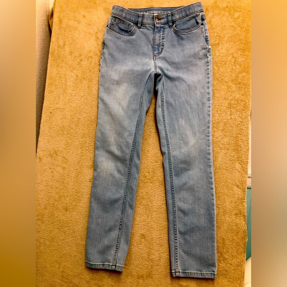 Previously owned denim and company high-rise slim straight leg denim jeans